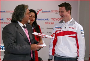 Dr. Mallya with Ralf Schumacher